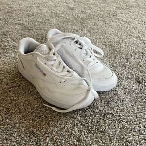 Womens Reebok classics